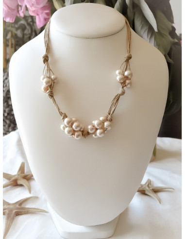 Collier en lin et perles "PAPILLON" - Rose