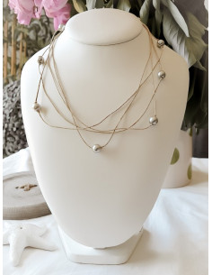 Collier en lin et perles...