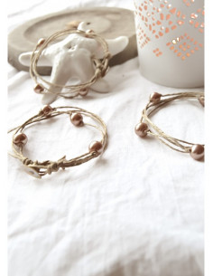 Bracelet en lin et perles...