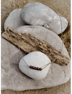 Collier en lin et perles...