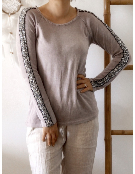 Pull femme en maille de coton col rond vieux rose pull pur coton fin bandes latérales sur les manches pailletées argentées