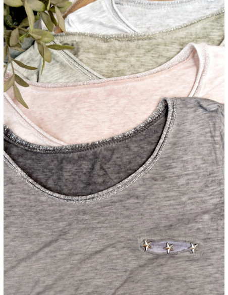tee shirt femme 3 ÉTOILES cloutées col rond pailleté en coton casual chic made in italy ROSE PALE POUDRÉ effet délavé tee shirt femme 3 ÉTOILES cloutées col rond pailleté en coton casual chic made in italy ROSE PALE POUDRÉ effet délavé