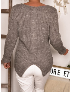 Pull hiver femme chaud avec laine et mohair taupe fil métallisé argenté torsade tressé et ouverture au dos 2