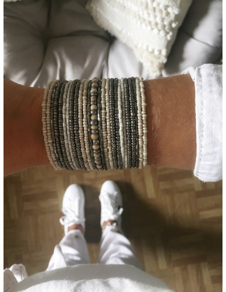 MANCHETTE BOHÈME CHIC EN PERLE DE ROCAILLE GRISE BEIGE BRACELET FEMME PERLÉ LARGE GIPSY MANCHETTE CHIC PERLE DE ROCAILLE