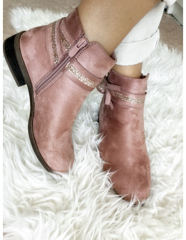 Bottines chelsea vieux rose femme suédine effet daim détail ruban pailleté petit talon plate Bottines chelsea vieux rose femme suédine effet daim détail ruban pailleté petit talon plate