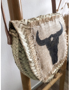 Panier rond osier paille style bohème panier sac bandoulière motif tete de buffle peinte etoile sangle reglable cuir bali