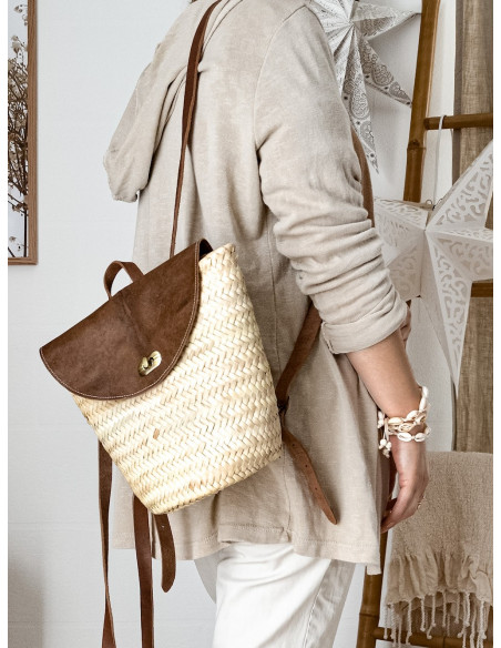 Panier sac a dos en paille et cuir