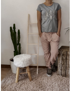 Pantalon de jogging pour femme en coton rose pale poudré coupe sarouel avec bouton survêtement chic made in italy