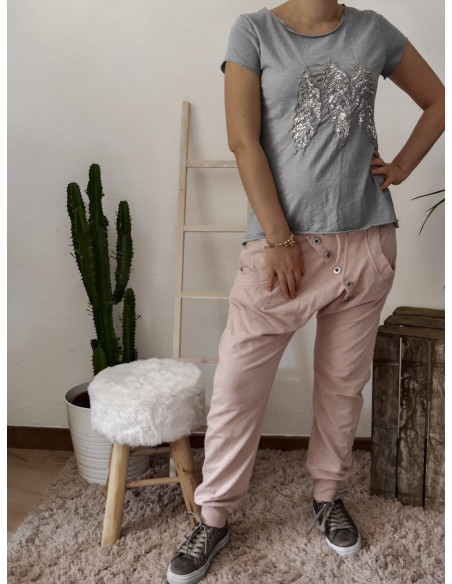 Pantalon de jogging pour femme en coton rose pale poudré coupe sarouel avec bouton survêtement chic made in italy