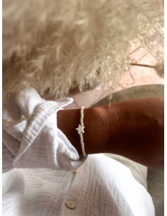 Bracelet Bohème Étoile Nacrée | Perles de Rocailles Blanches | Accessoire Fin et Élégant