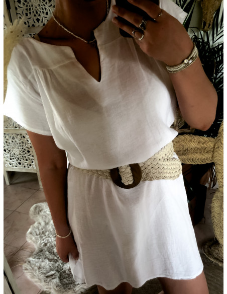 Robe en lin et coton ample blanche : Confort, style casual chic et qualité made in Italy