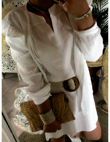 Robe en lin et coton ample blanche : Confort, style casual chic et qualité made in Italy