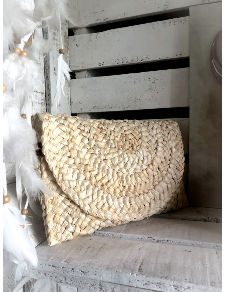 Pochette en Paille Tressée Beige Clair : L'Accessoire Bohème Chic Indispensable !