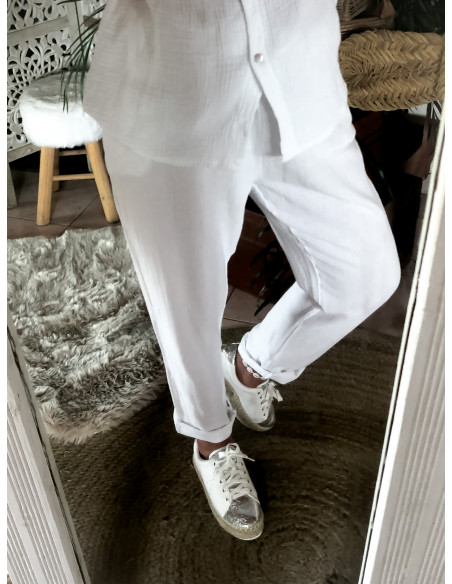 Pantalon en Lin et Coton Blanc : Confort et Style pour l'Été