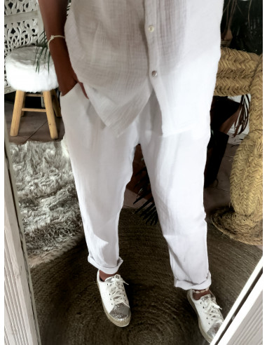 Pantalon en Lin et Coton Blanc : Confort et Style pour l'Été