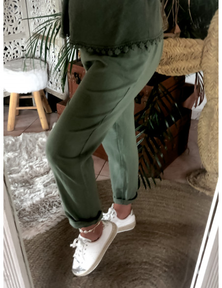 Pantalon Kaki en Lin et Coton : Style décontracté et tendance pour toutes les occasions