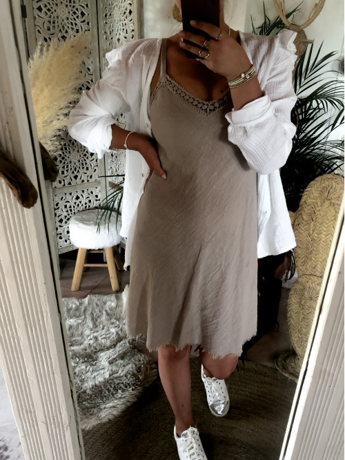 Robe mi-longue en Lin et Coton beige : Style Bohème Chic pour un Look Casual Élégant