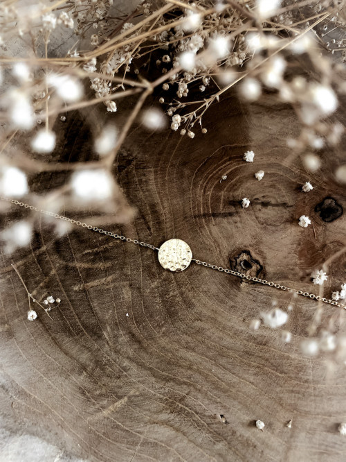 Bracelet plaqué or MARIE chaine et médaillon martelé bijoux plaqué or tendance femme