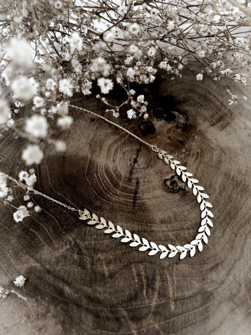 Collier plaqué or LAURIER femme chaine et feuilles de laurier bijoux plaqué or tendance femme