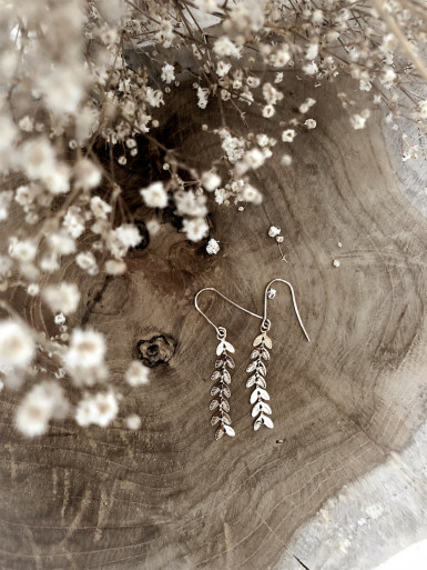 Boulces d'oreille pendante plaqué or feuilles de laurier bijoux plaqué or tendance femme