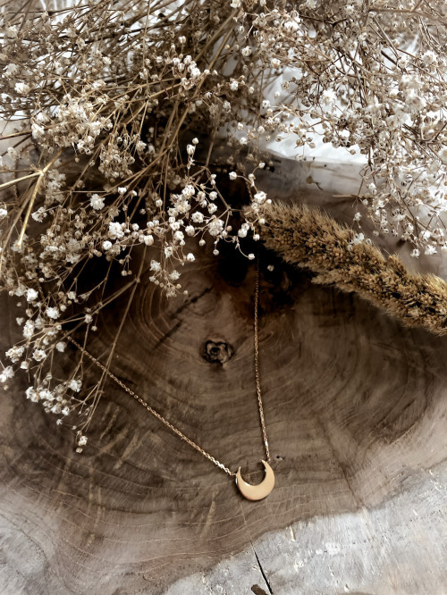 Collier plaqué or LUNA femme chaine et DEMI LUNE CORNE bijoux plaqué or tendance femme