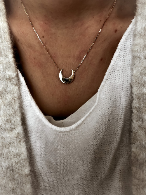 Collier plaqué or LUNA femme chaine et DEMI LUNE CORNE bijoux plaqué or tendance femme