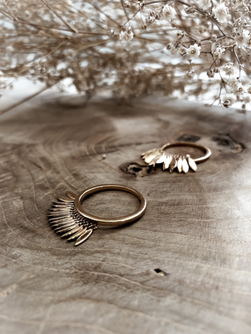 Bague plaqué or APACHE PAMPILLES PÉTALLES bijoux plaqué or tendance femme Bague plaqué or APACHE PAMPILLES PÉTALLES bijoux plaqué or tendance femme
