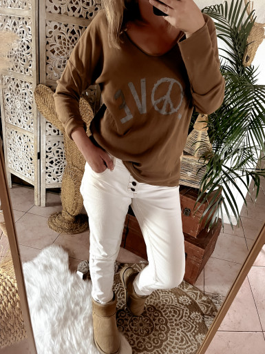 pull femme marron "LOVE" - inscription "LOVE"