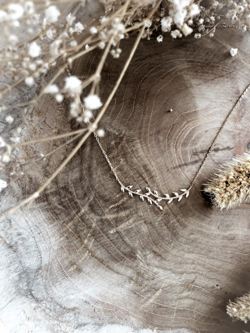 Collier plaqué or CÉSAR femme chaine et BRANCHE feuilles DE LAURIER bijoux plaqué or tendance femme