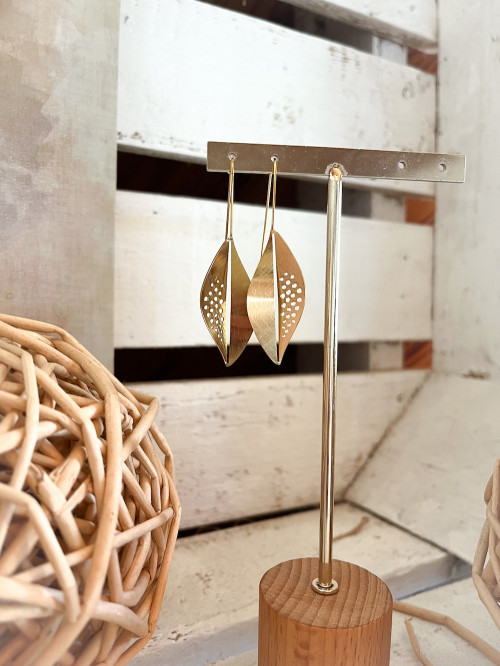 Boucles d'oreilles old money dorées en acier inoxydable longue feuille pliée