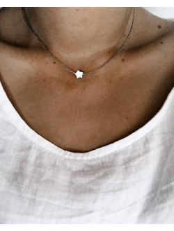Collier en lin "UNI PERLE"...