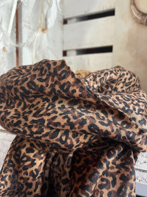 Foulard léopard marron noir fluide grand